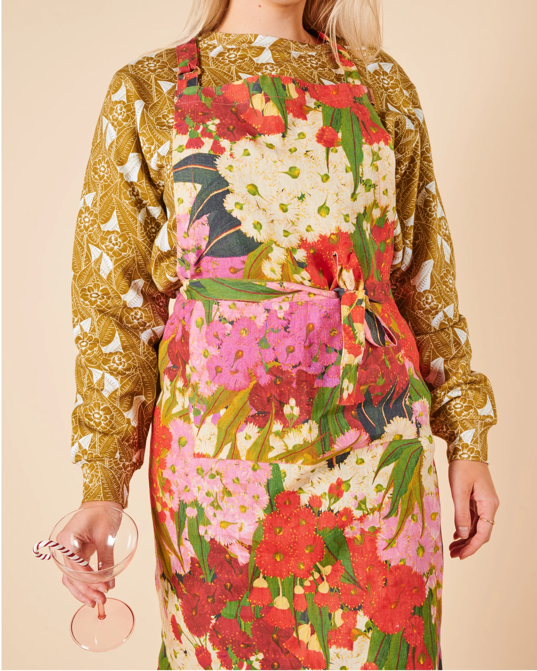 Australian Bush Blossom Apron - Image 8