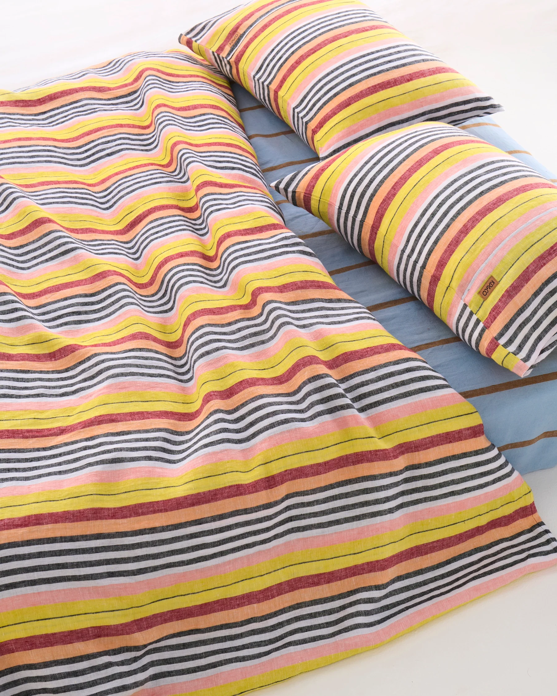 Como Stripe Linen Fitted Sheet - Image 3