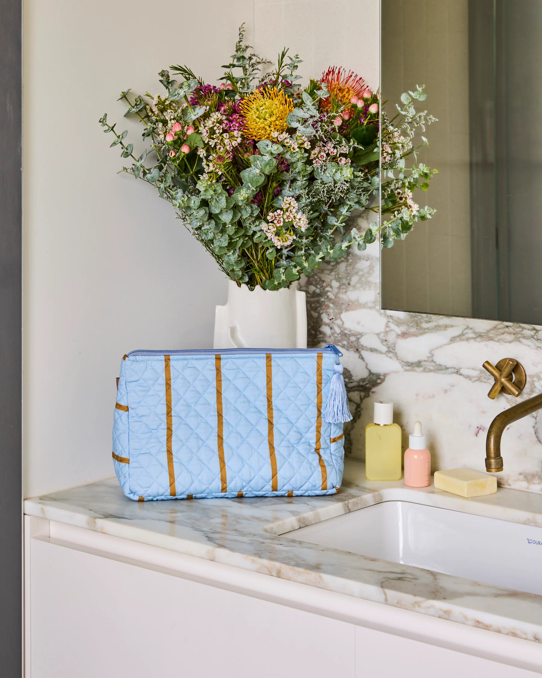 Como Stripe Quilted Cotton Toiletry Purse - Image 2