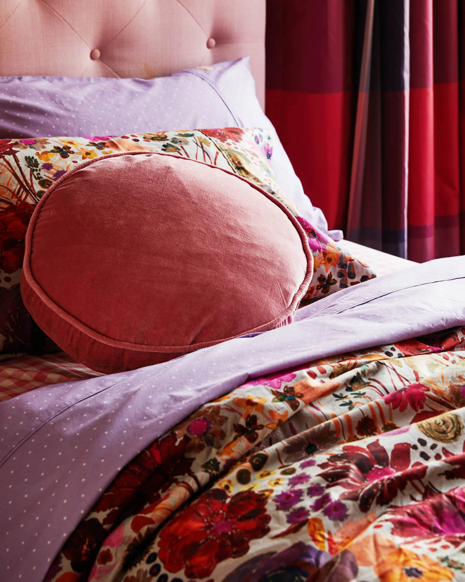 Dusty Rose Velvet Pea Cushion - Image 2