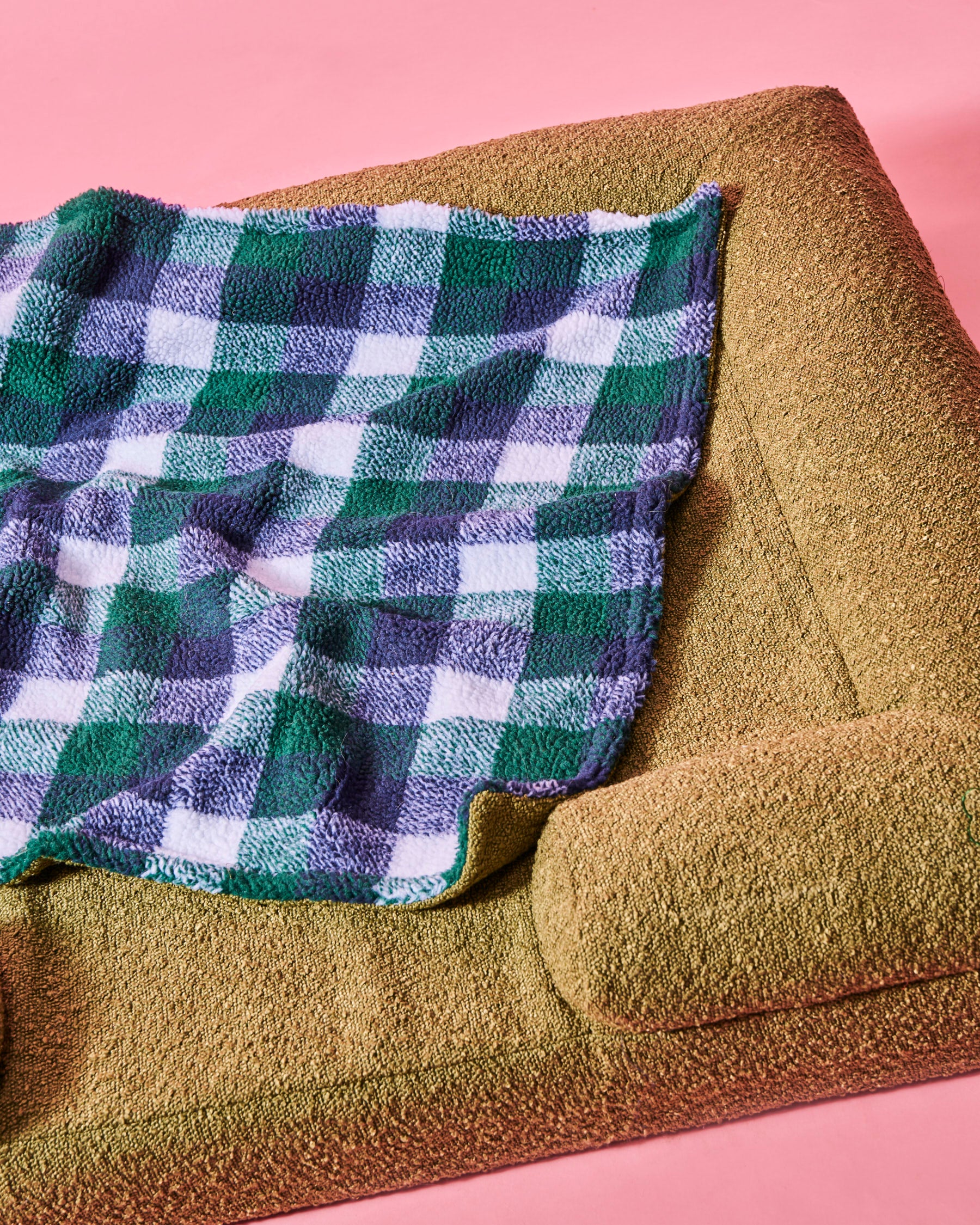 Fred Boucle Dog Bed - Image 7
