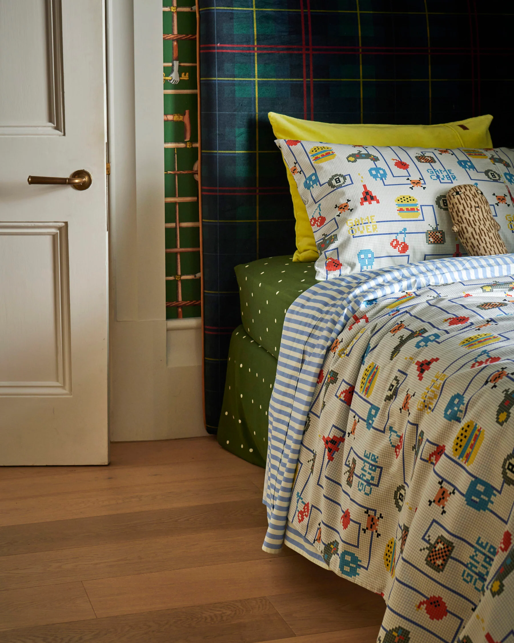 Gamer White Organic Cotton Quilt Cover - Image 7