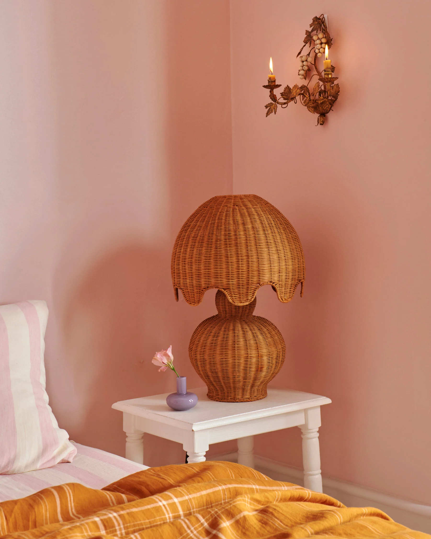 Genie Rattan Lamp - Image 2
