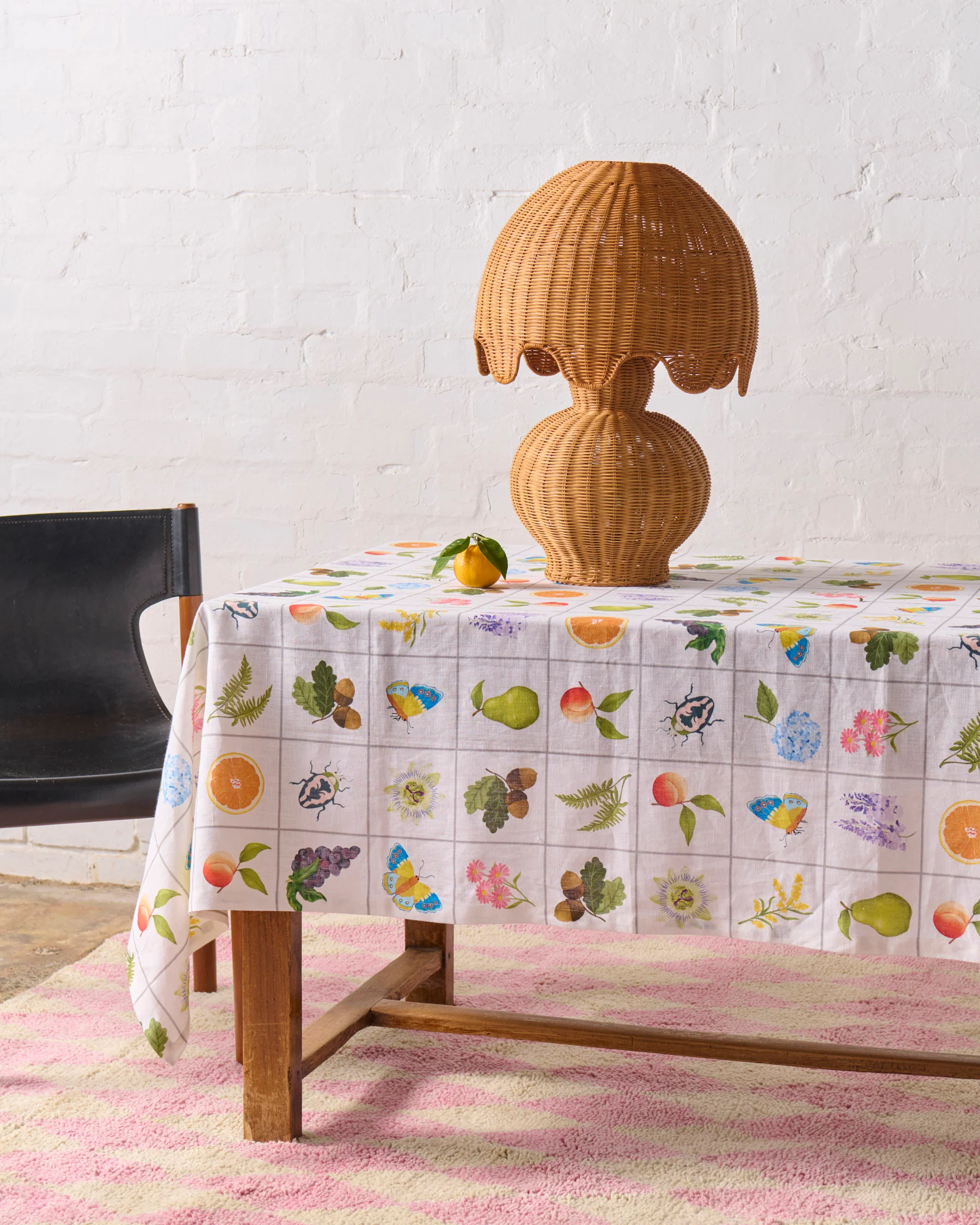 Genie Rattan Lamp - Image 4