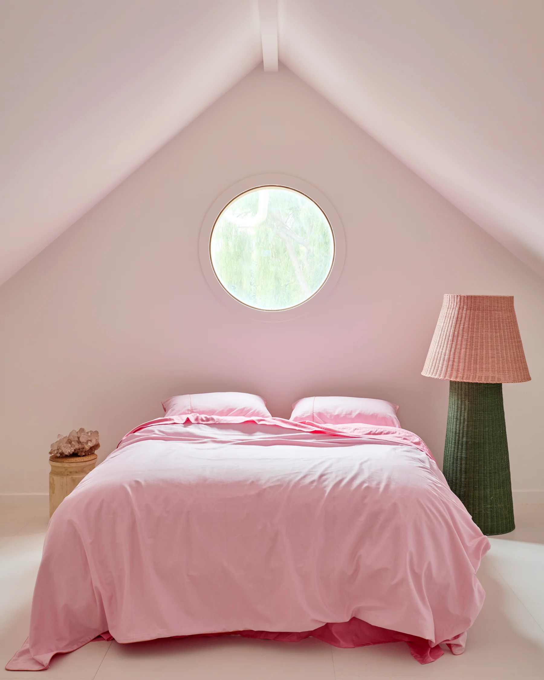 Glow In Pink Bamboo Cotton Quilt Cover - Image 2