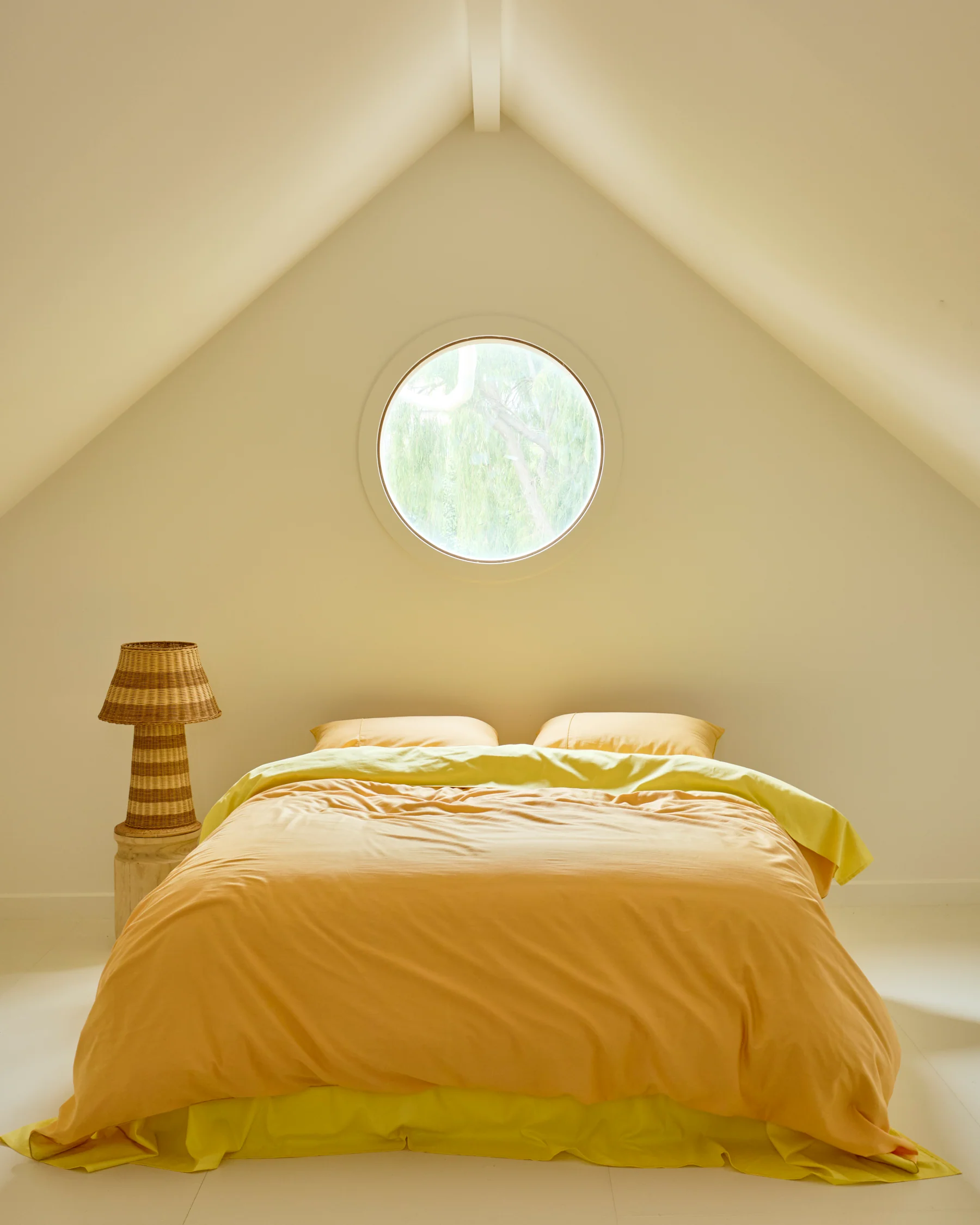 Glow In Yellow Bamboo Cotton Quilt Cover - Image 3