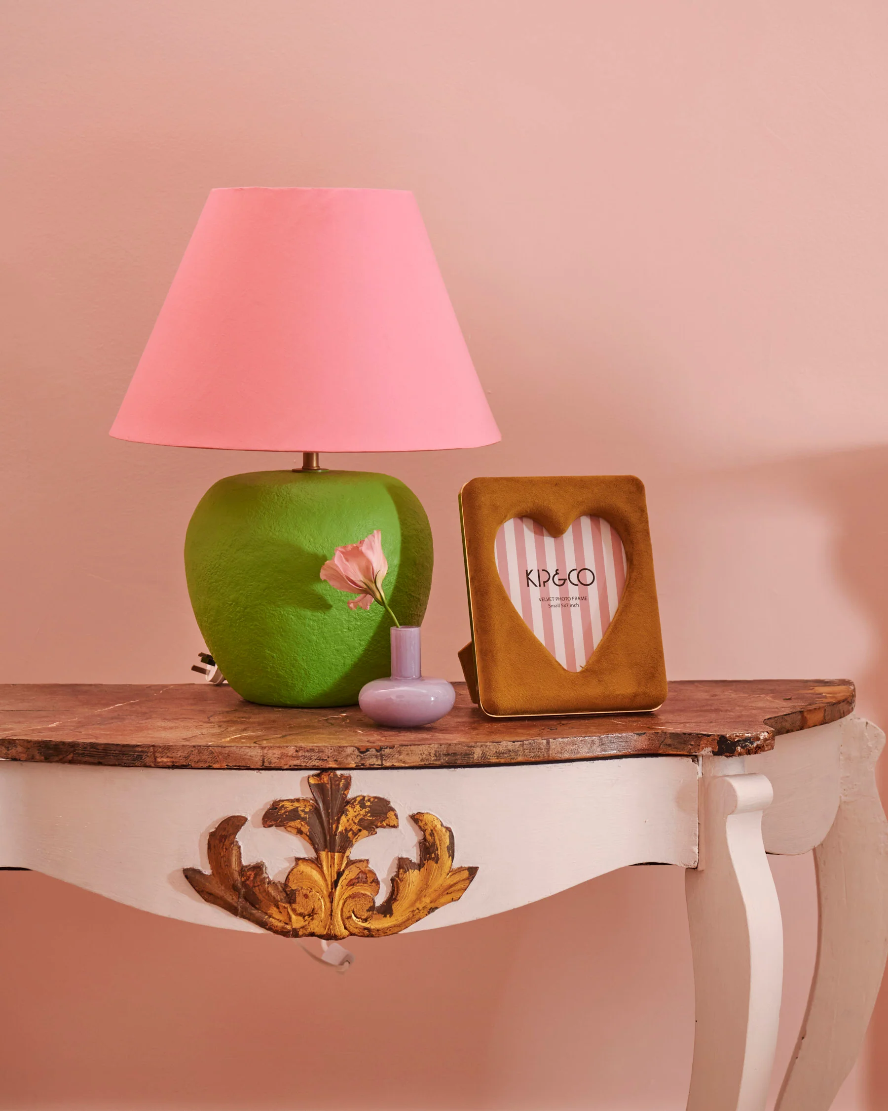 Inca Gold Heart Velvet Photo Frame - Image 2