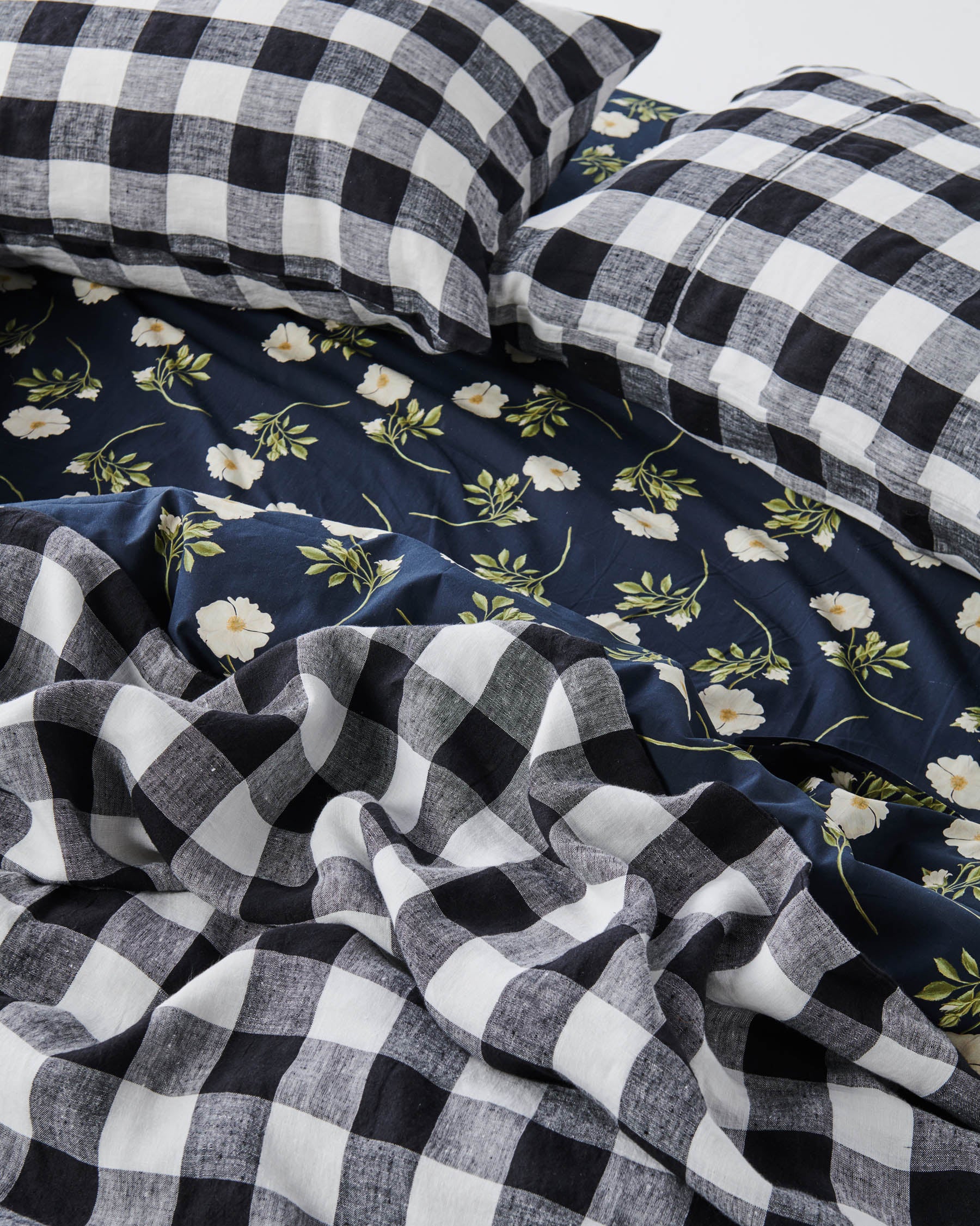 Black & White Gingham Linen Quilt Cover - Image 4