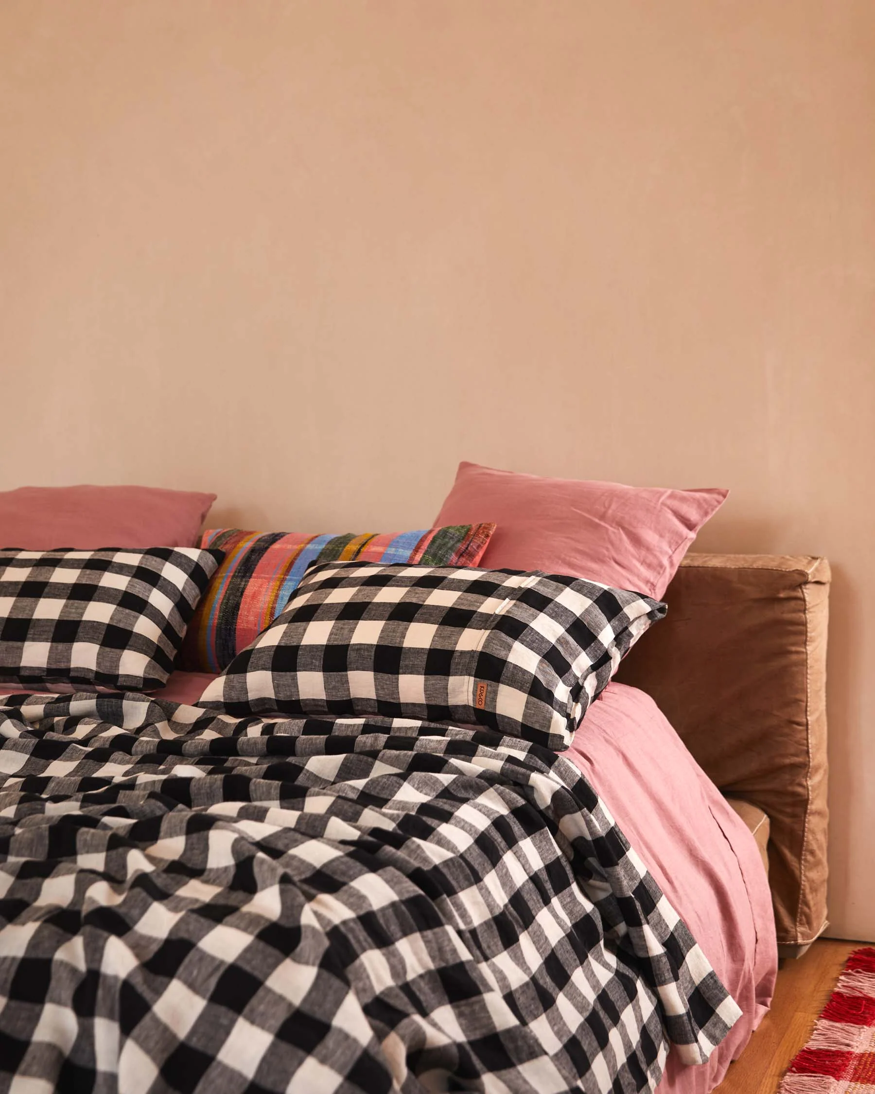 Black & White Gingham Linen Quilt Cover - Image 5