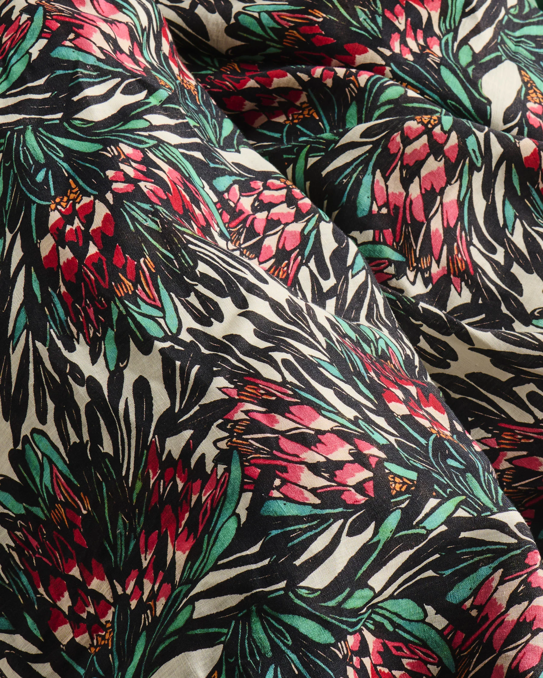 Kip&Co x Margaret Preston Protea Party Linen Flat Sheet - Image 3