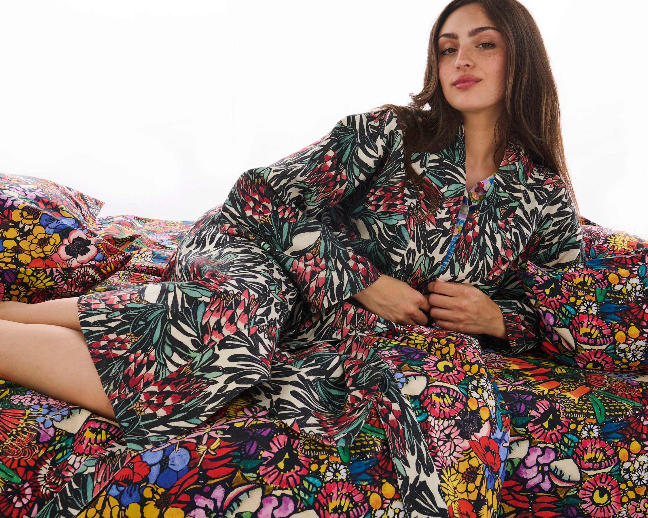 Kip&Co x Margaret Preston Protea Party Linen Robe - Image 5