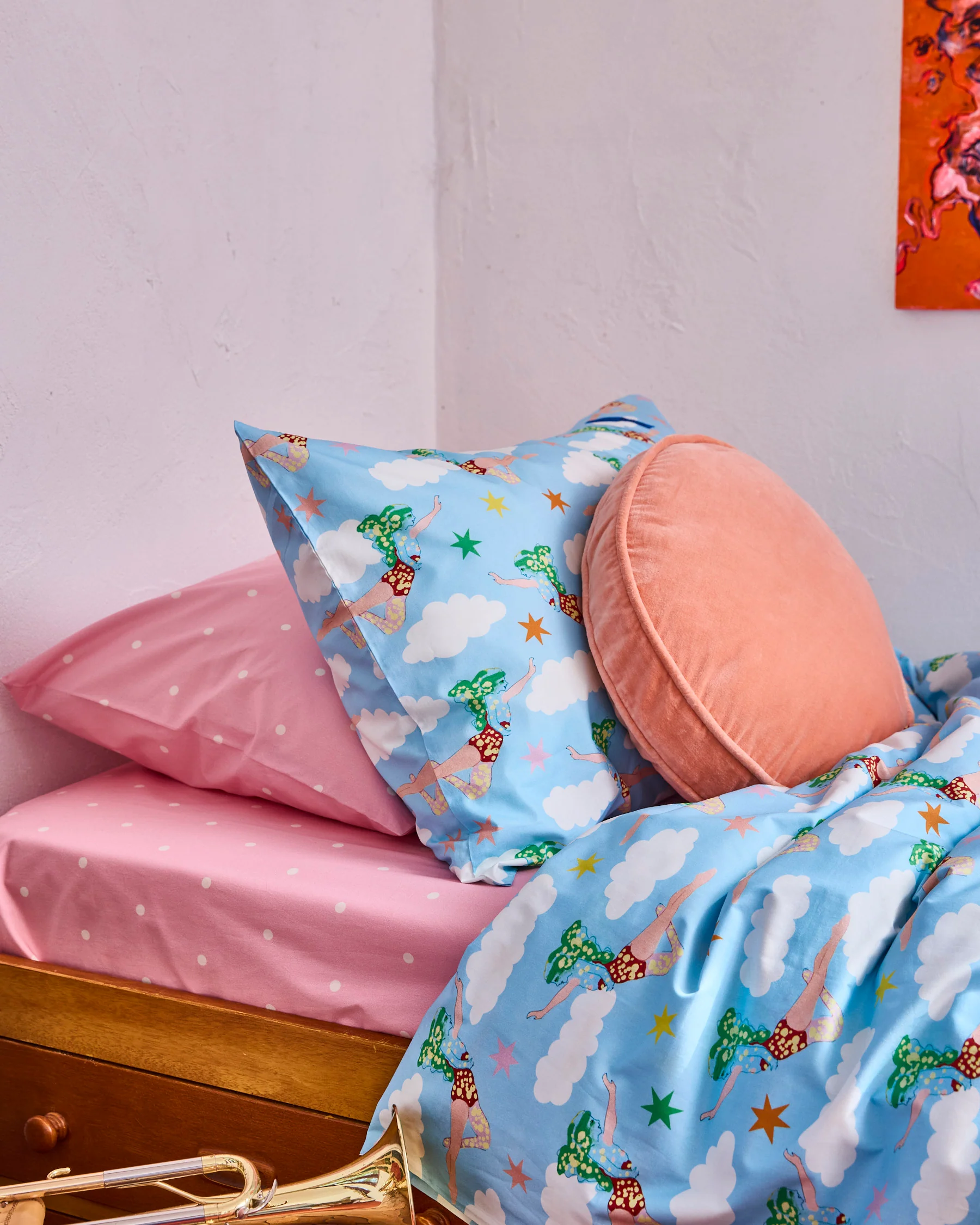 Kip&Co x The Beatles Lucy In The Sky With Diamonds Organic Cotton Pillowcase - Image 3