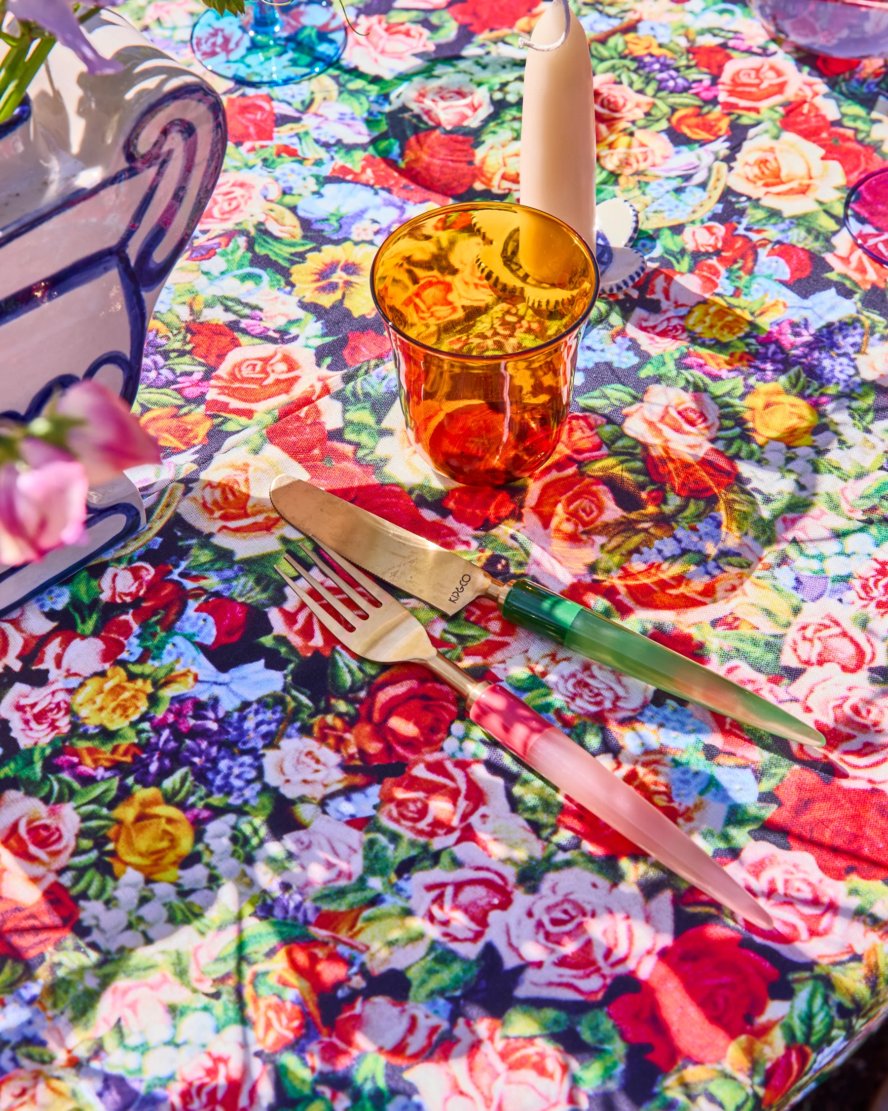 Kip&Co x The Beatles Pepperland Roses Linen Tablecloth - Image 3