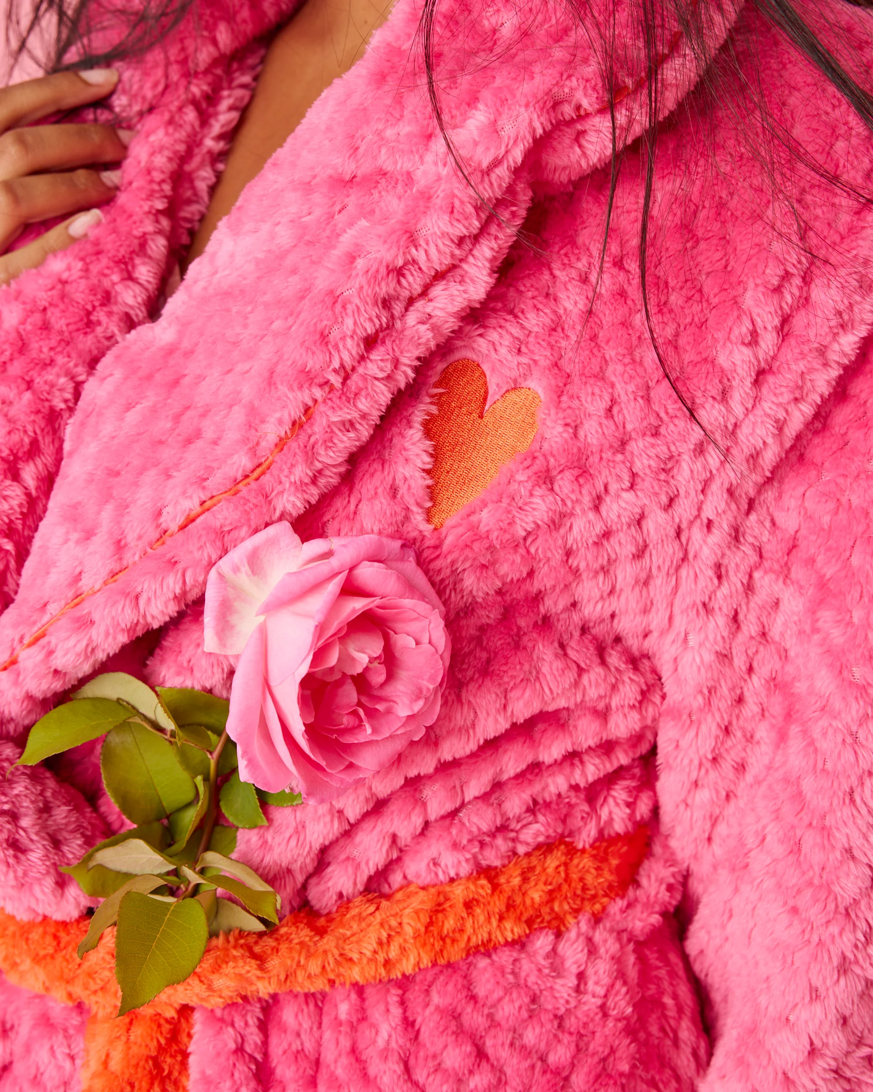Kiss Me Adult Cosy Robe - Image 4