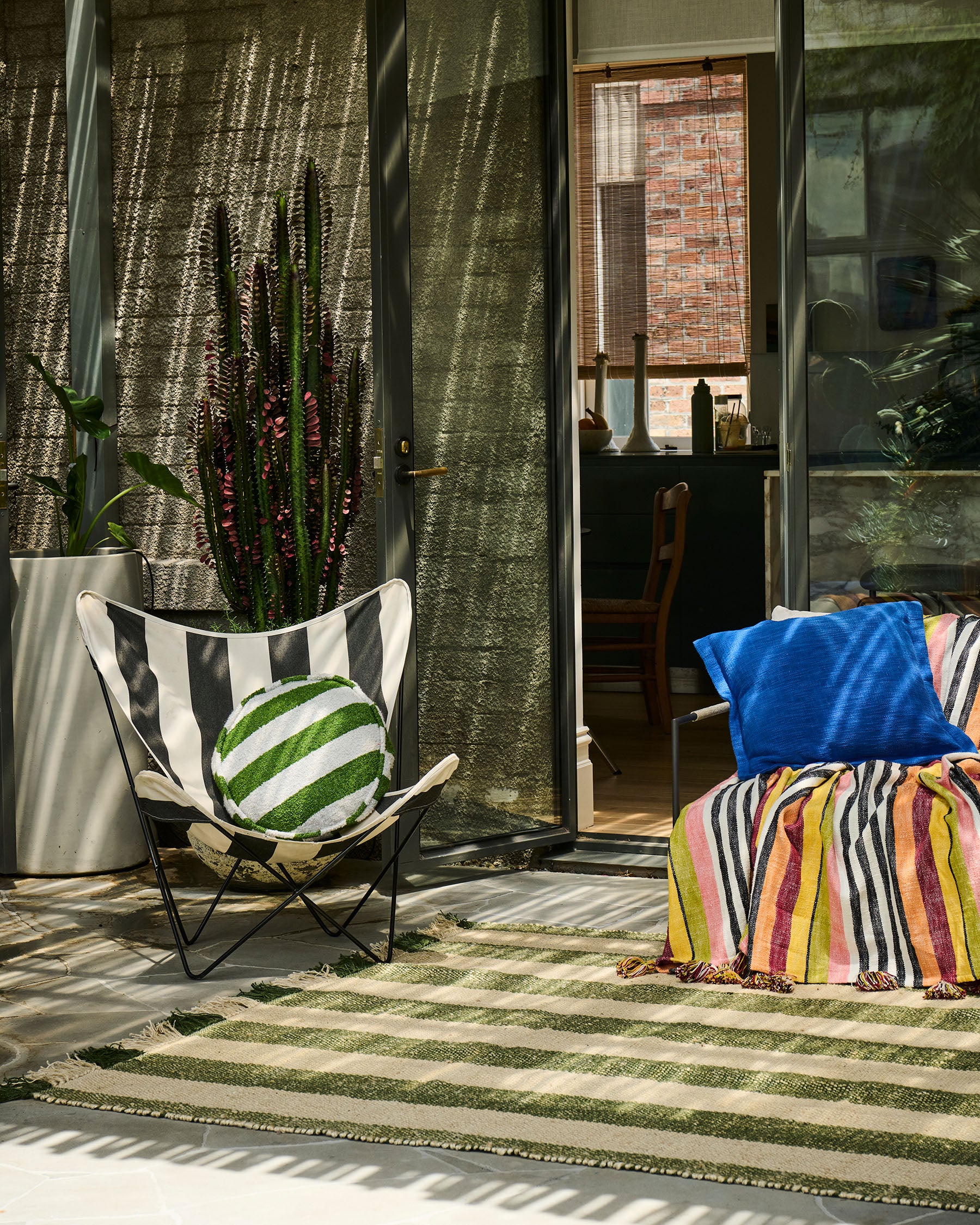 Moss Stripe Jute Rug - Image 7