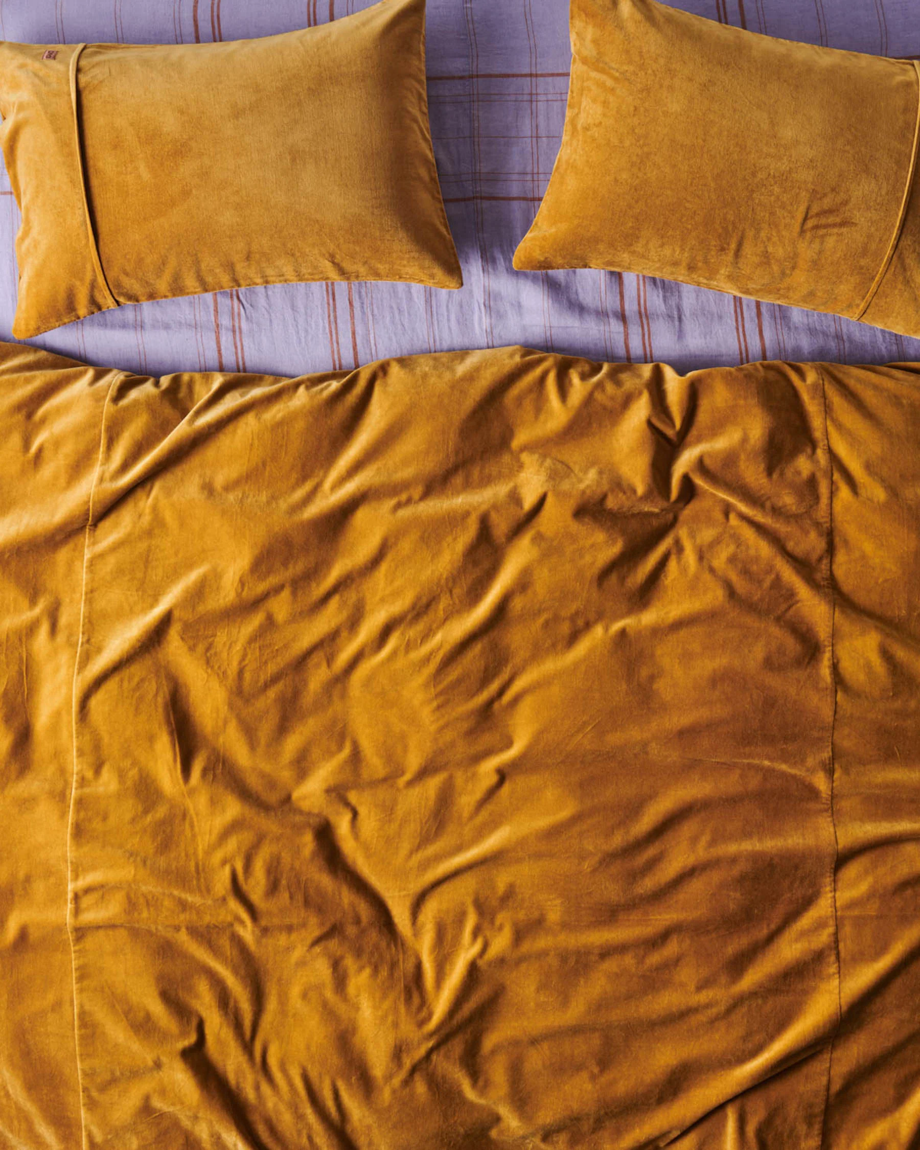 Pecan Velvet Quilt Cover - Image 6