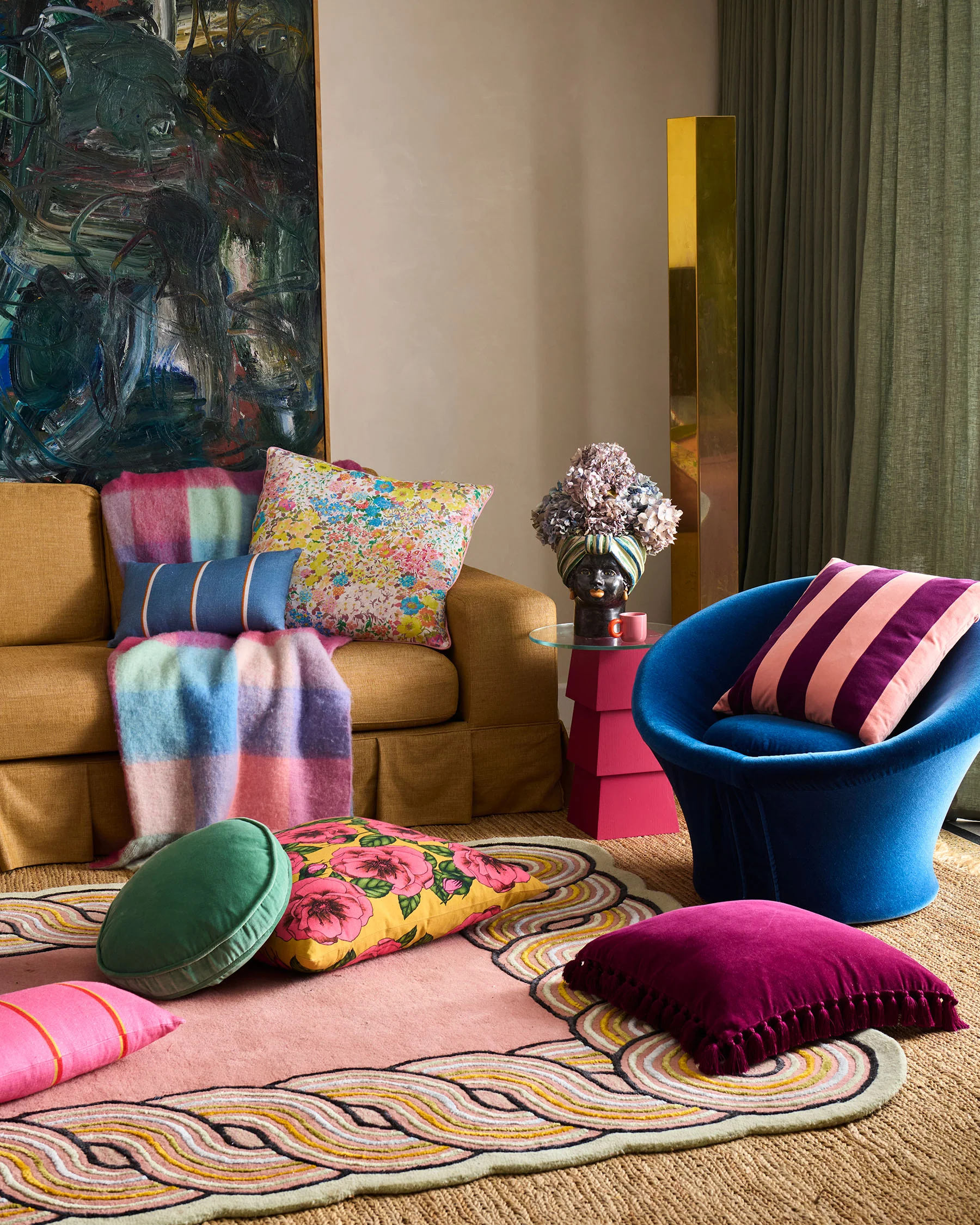 Plum Jam Velvet Cushion - Image 5