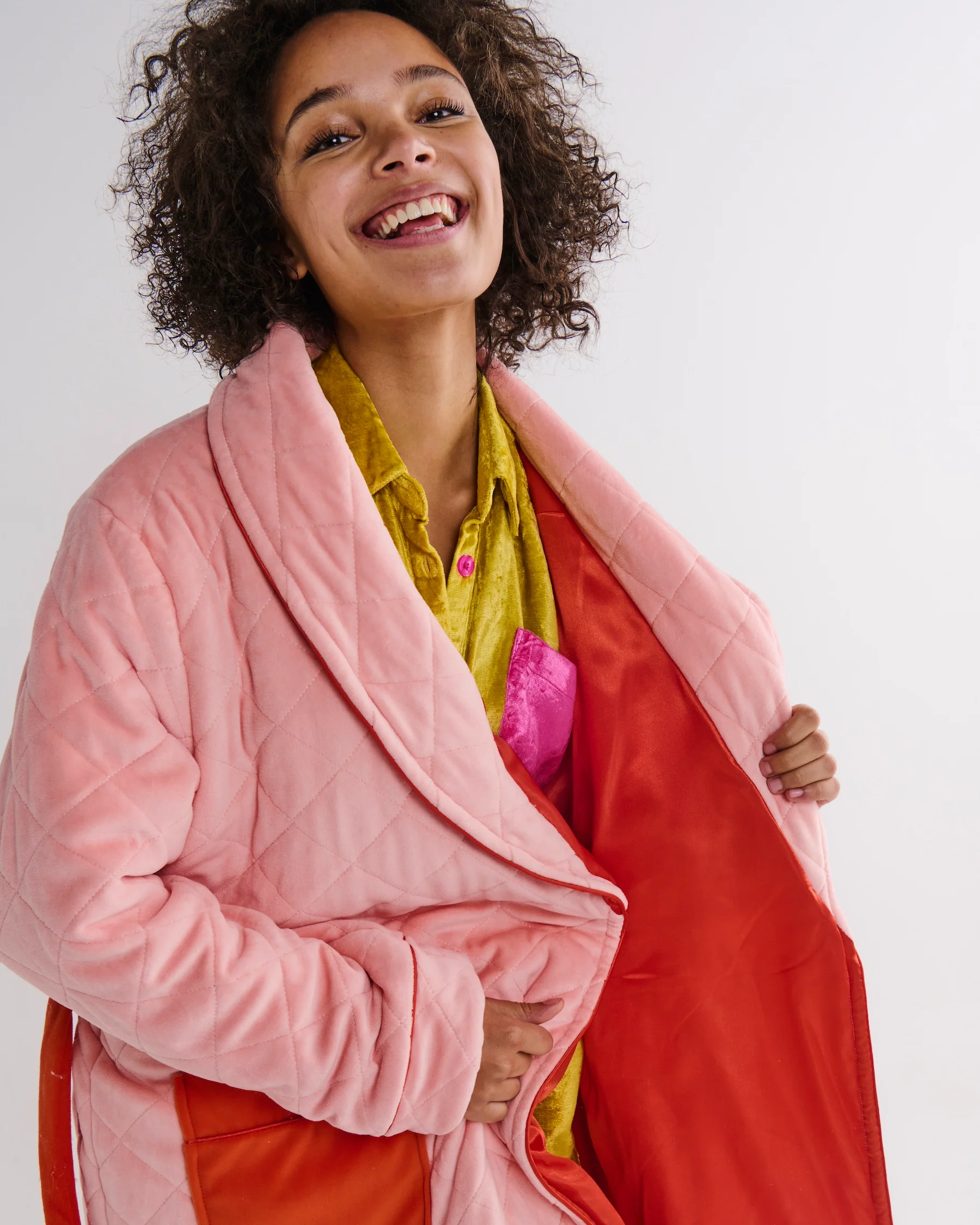 Pretty In Peach Quilted Velvet Robe - Image 5