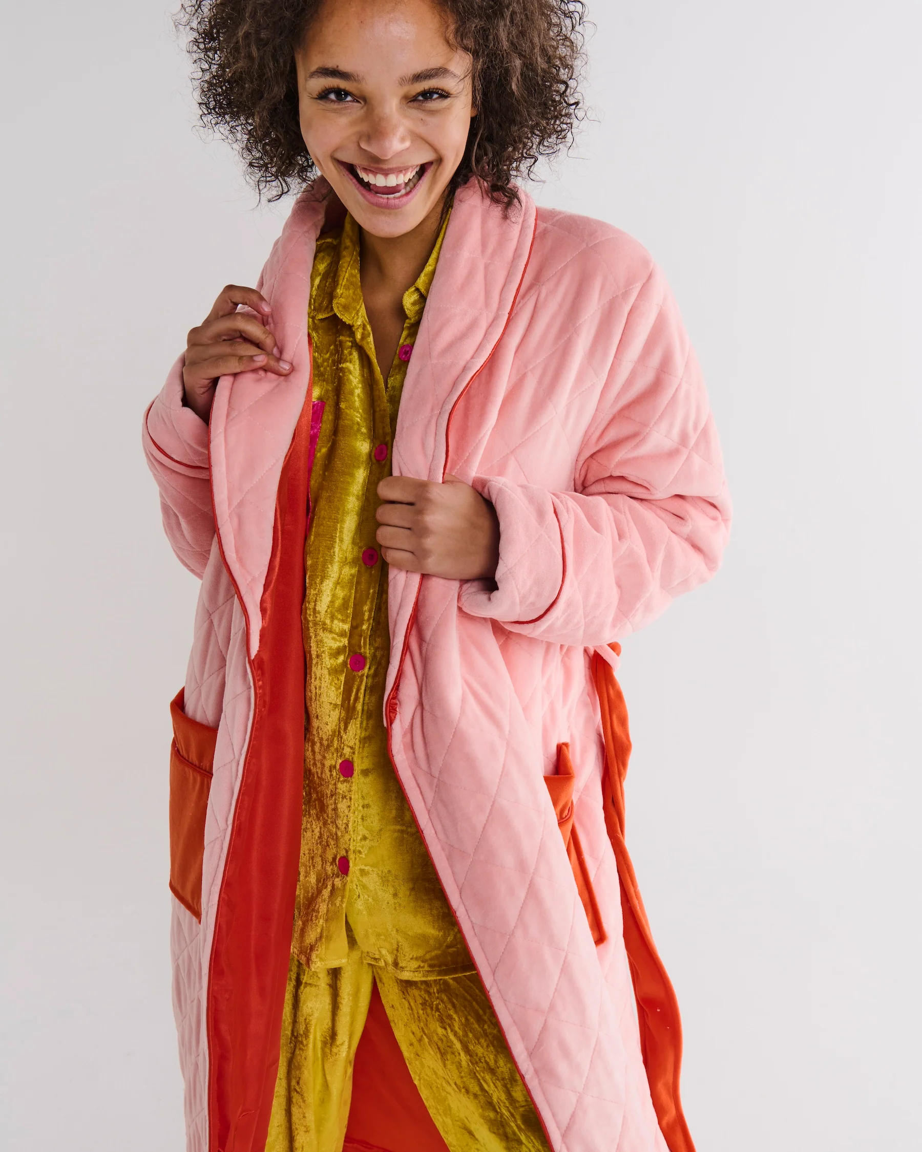 Pretty In Peach Quilted Velvet Robe - Image 6