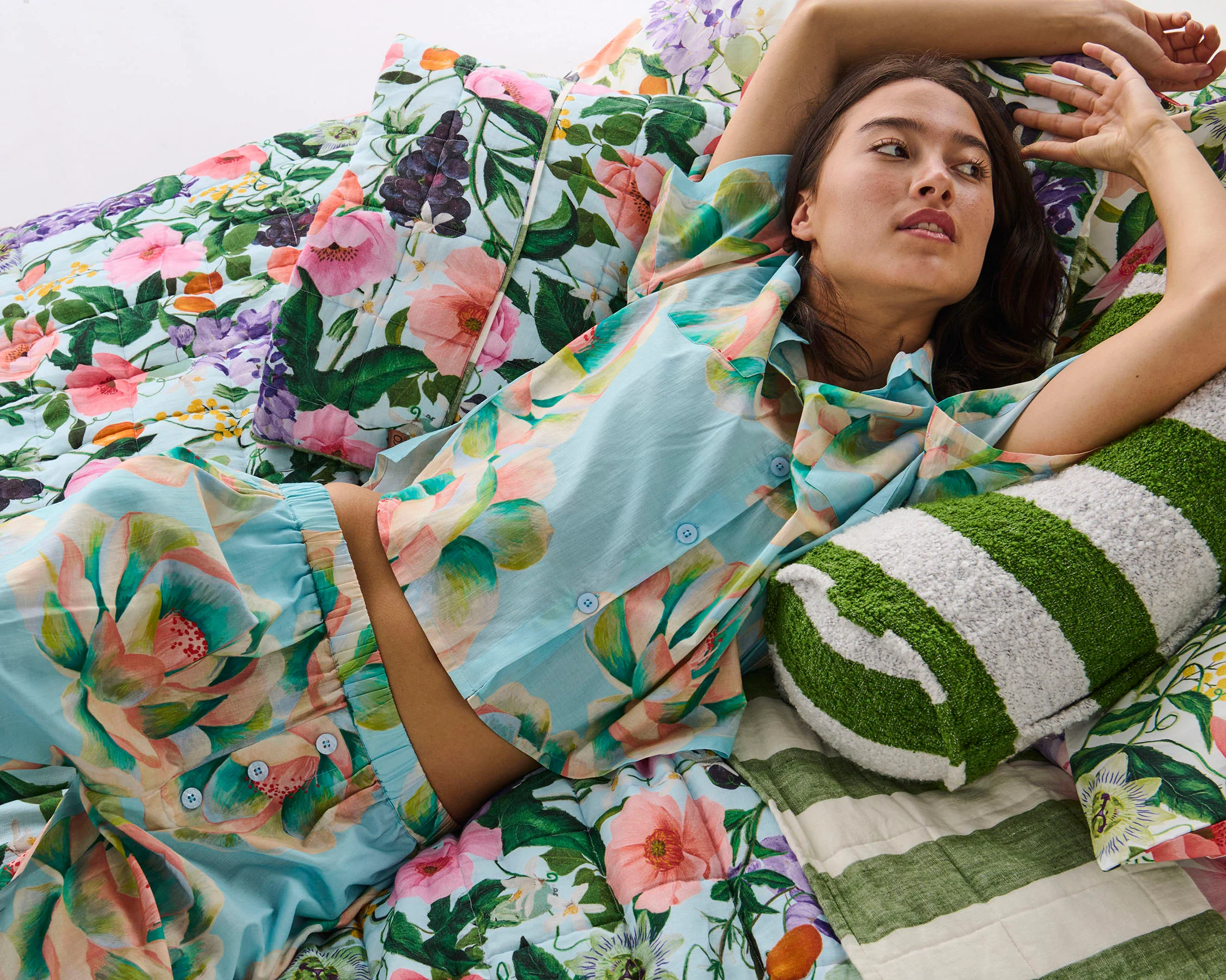 Spring In The Air Reversible Linen Quilted Pillowcases - Image 7