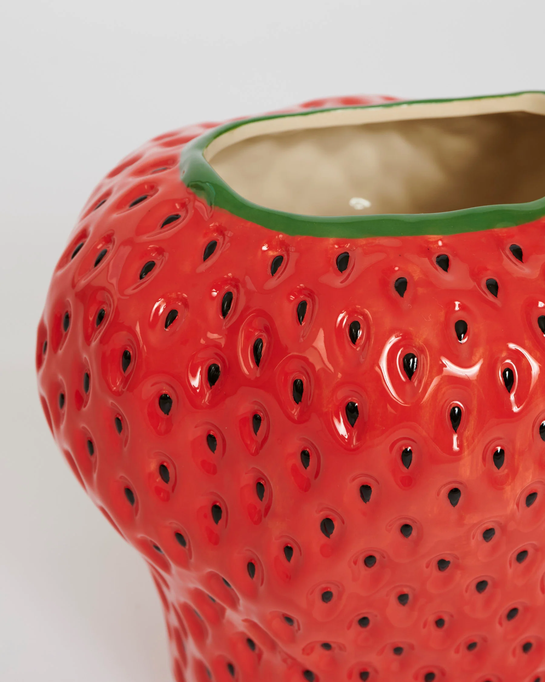 Strawberry Vase - Image 5