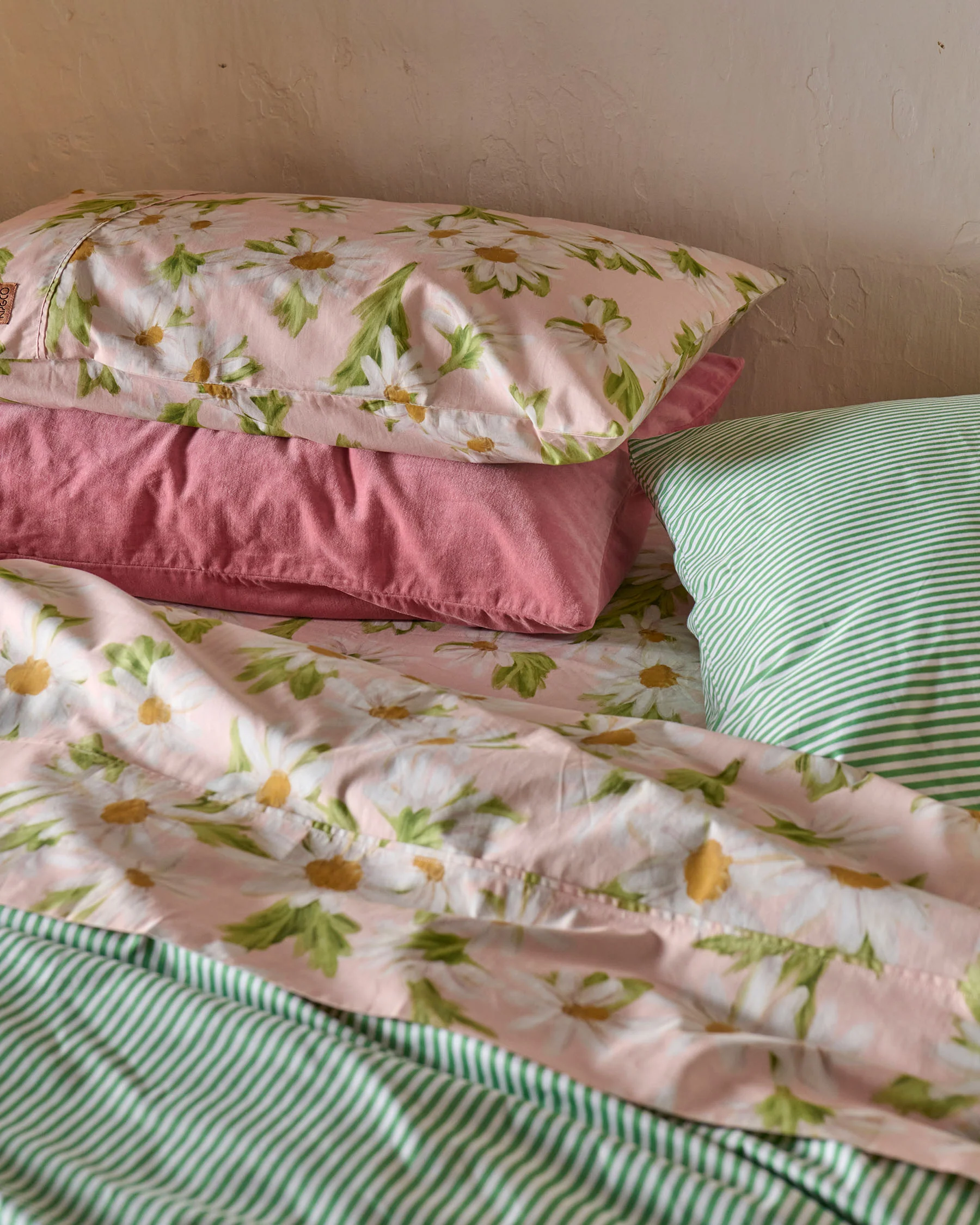 Sweet Daisy Organic Cotton Pillowcases - Image 4