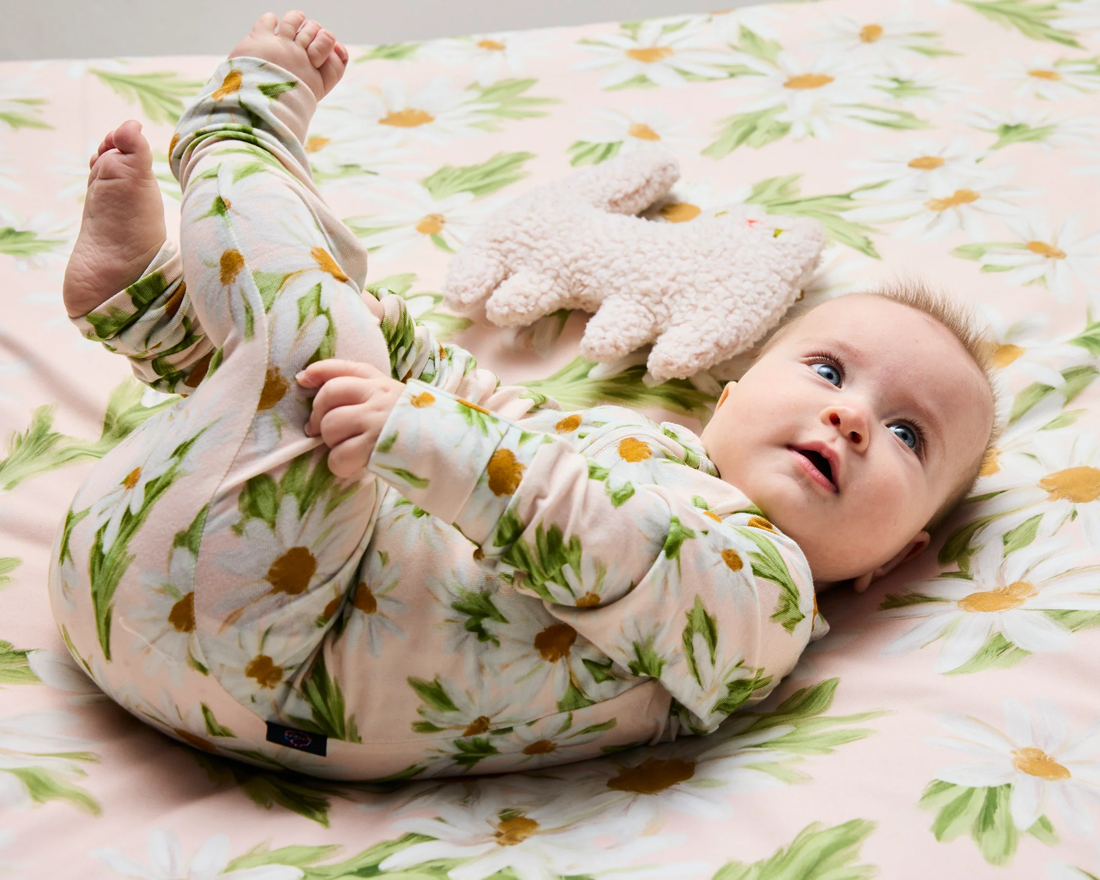 Sweet Daisy Organic Long Sleeve Zip Romper - Image 7