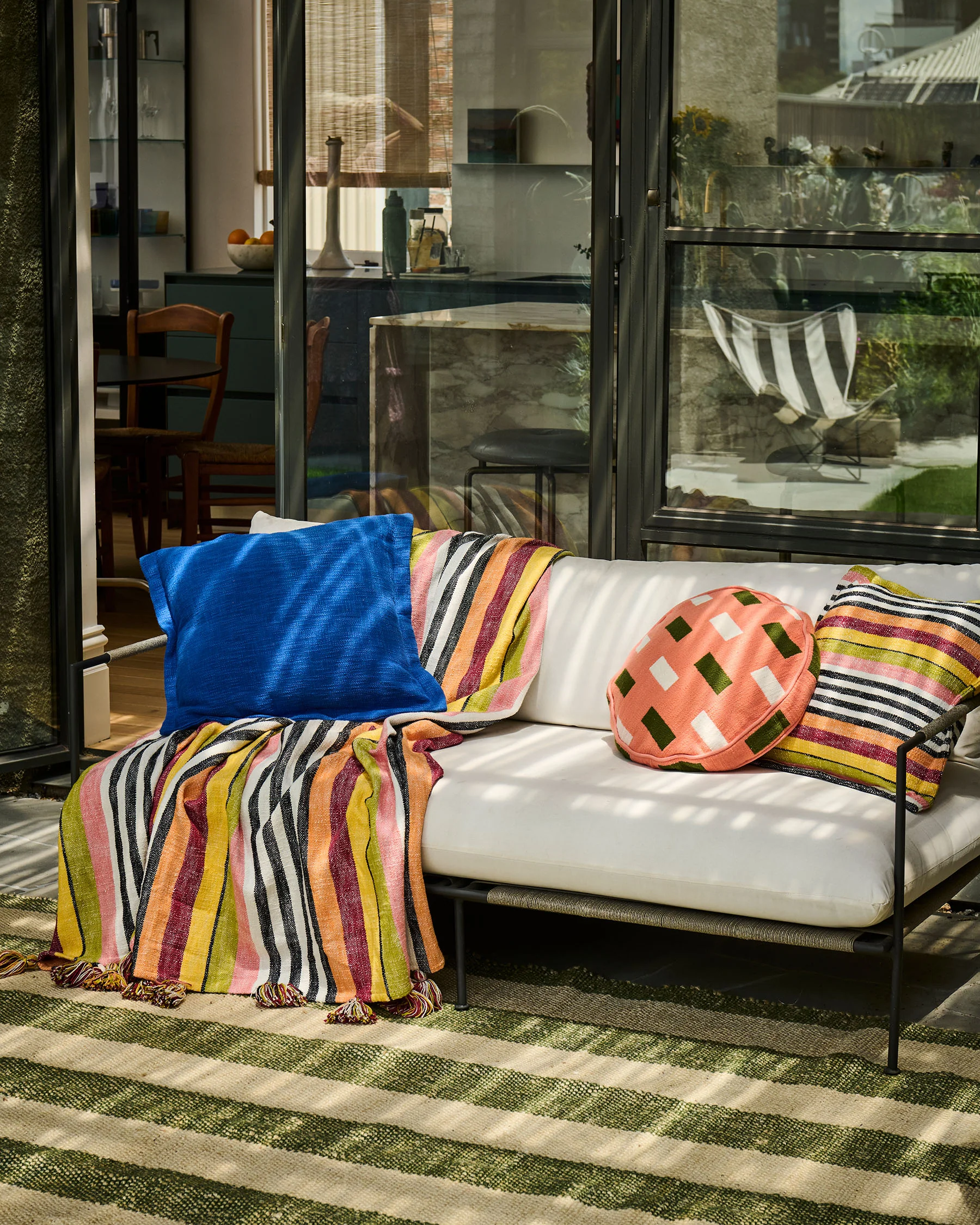 Ultramarine Woven Cushion - Image 4